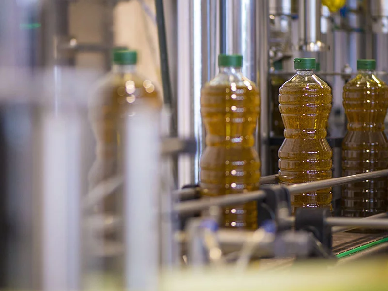 Mise en bouteille de la chaine de production de Prima Huiles